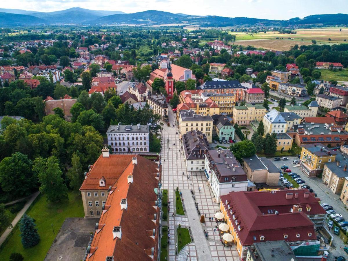 Apartament W Cieplicach Deluxe Jelenia Góra Eksteriør bilde
